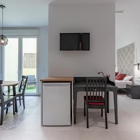 Chic & Comfortable Apartment, Private Terrace Valencia Exterior photo