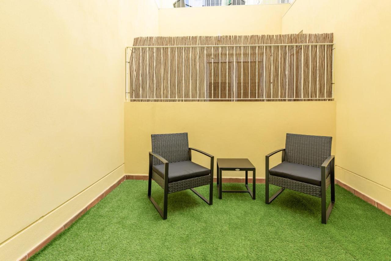 Chic & Comfortable Apartment, Private Terrace Valencia Exterior photo