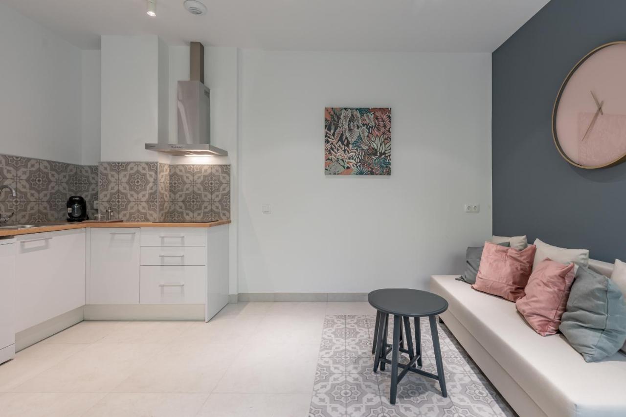 Chic & Comfortable Apartment, Private Terrace Valencia Exterior photo